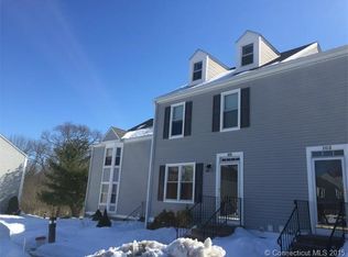 105 Strathmore Ln, Wallingford, CT 06492