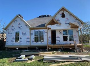 4001 Tartan Dr, Metairie, LA 70003