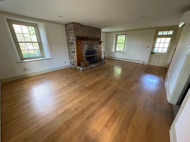 644 Bucks Rd — Photo 11