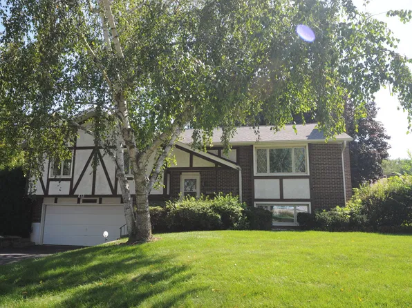 613 Garys Dr, Antioch, IL 60002