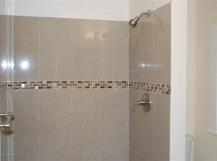 33 E 27th St APT 4, Riviera Beach, FL 33404