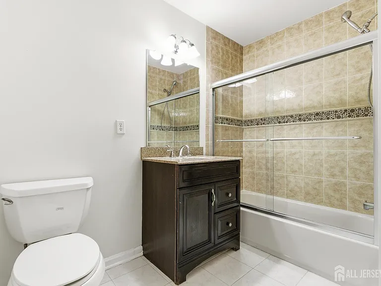 141 Forest Dr #141 — Photo 24
