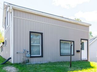 95 Grier St, Belleville, ON K8P 3A2