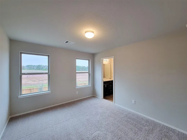 942 Amesbury Ct — Photo 26