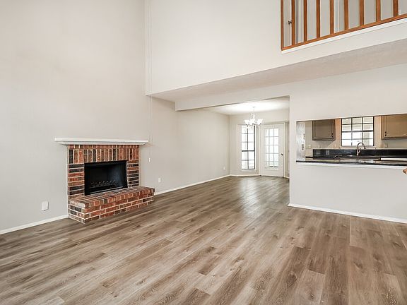 5th image of 702 Ponderosa Dr