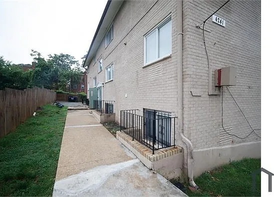4241 Foote St NE #202 — Photo 13