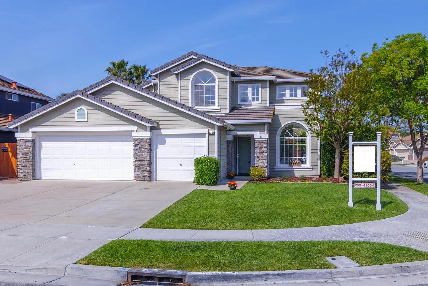 9291 Mockingbird Ln photo 1