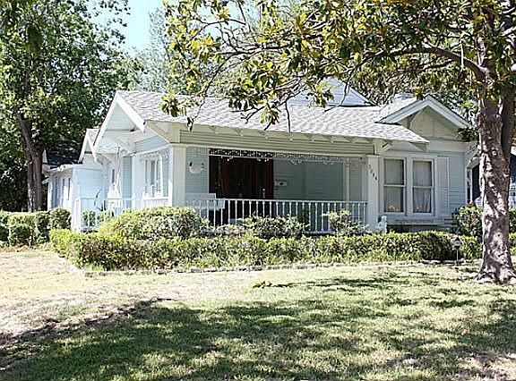 5th image of 5844 Richmond Ave