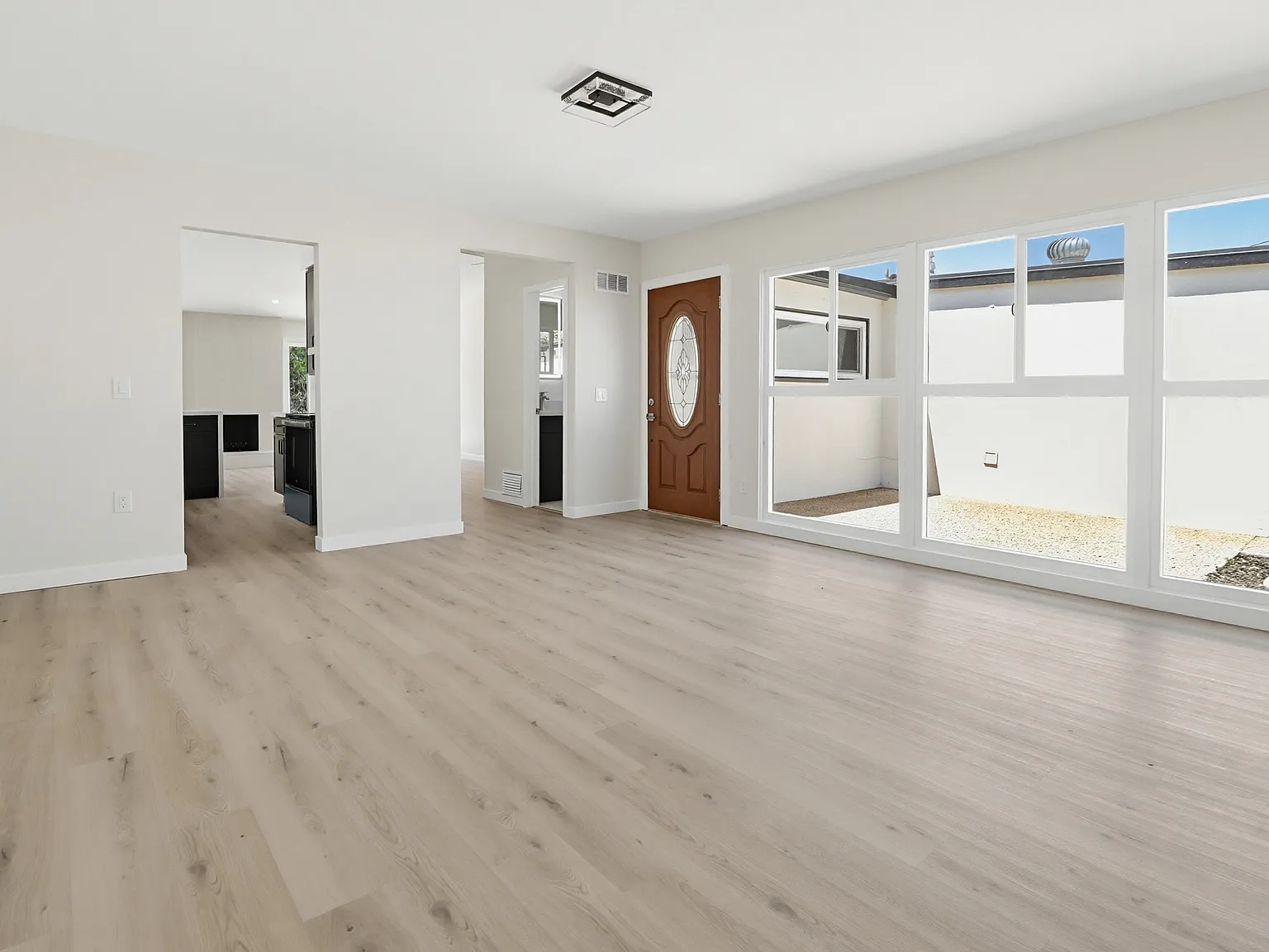 6234 Crawford Street - 1 — Photo 3
