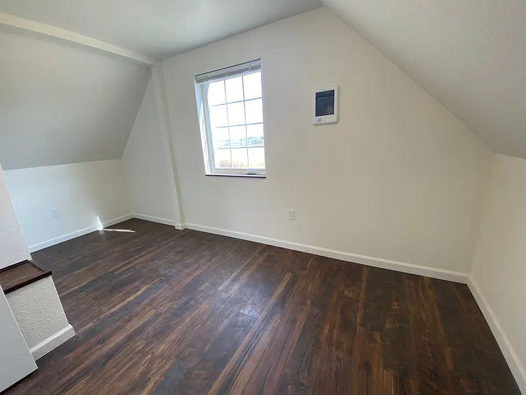 9984 NE Road 23 — Photo 8