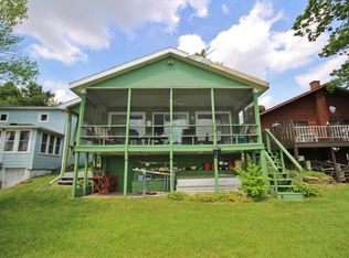 19851 Thompson Ln, Three Rivers, MI 49093