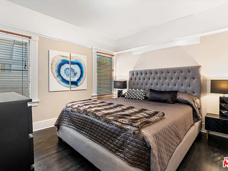 607 N Gramercy Pl — Photo 16
