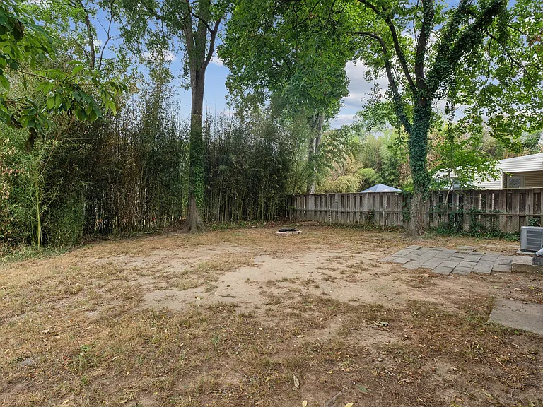 7510 Girard Ave — Photo 5