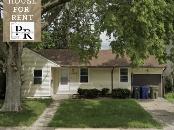 1046 Grandview Dr, Clinton, IA 52732