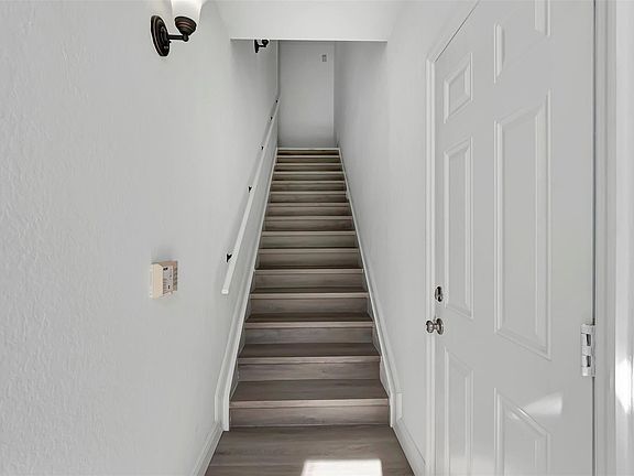 5th image of 1510 Belmont Place #1510