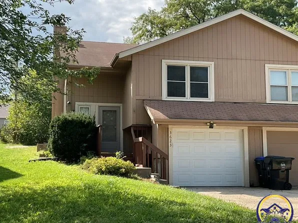3623 SW Eveningside Dr, Topeka, KS 66614