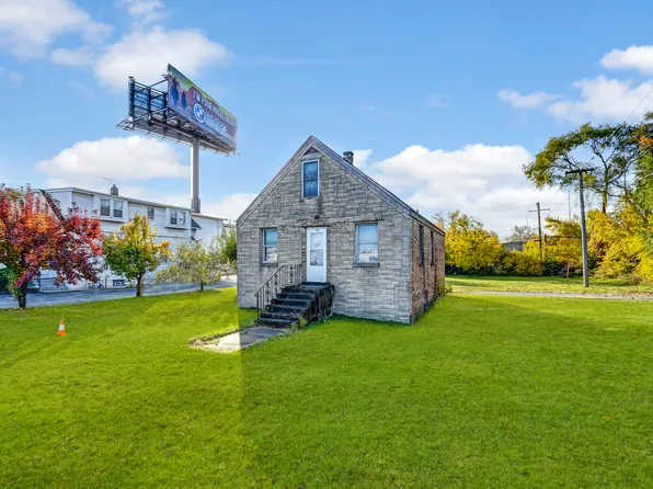 1025 171st St, East Hazel Crest, IL 60429