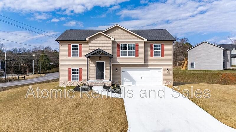 1st image of 6007 Memory Ln