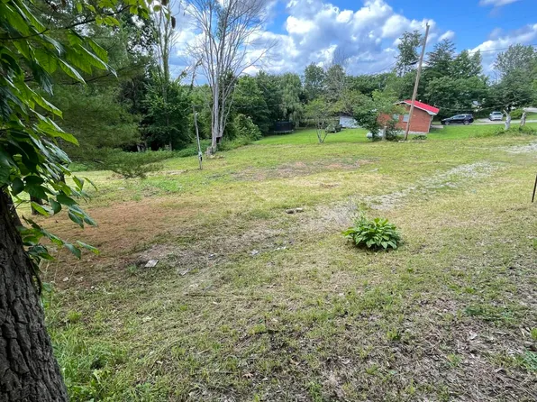 2489 Tarr Ridge Rd, Frenchburg, KY 40322
