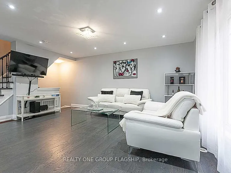 467 Dalhousie Gate — Photo 8