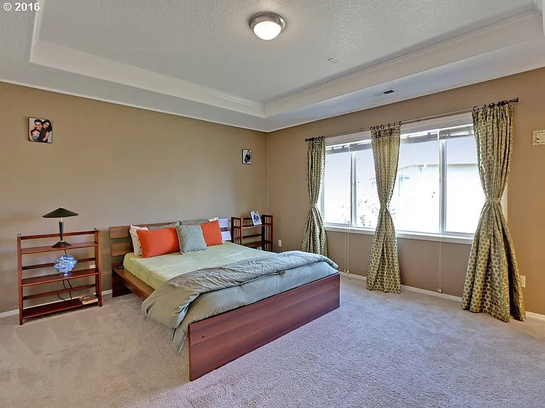 13327 NW Yvonne Ln — Photo 8