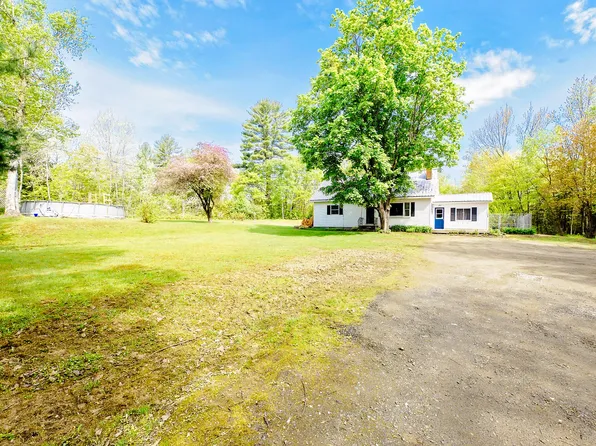 179 Farmington Falls Road, New Sharon, ME 04955