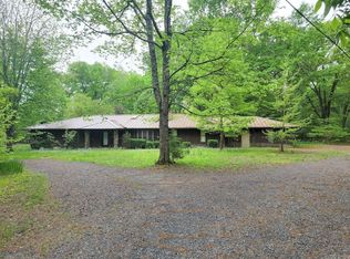 130 Polk Rd #238, Mena, AR 71953