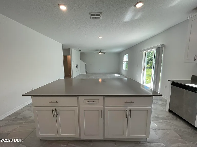 1098 Pacific Dunes Ct — Photo 17