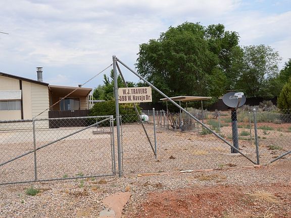 5th image of 598 W Navajo Dr