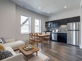 4330 Pulaski