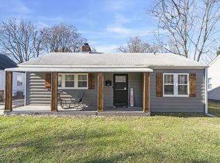 1847 S Roanoke Ave, Springfield, MO 65807