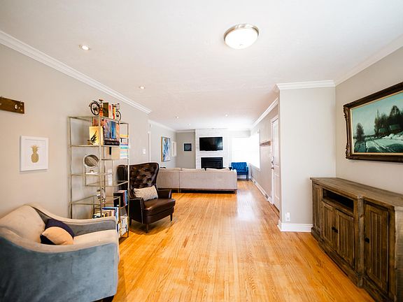 5th image of 2165 E Mabey Dr
