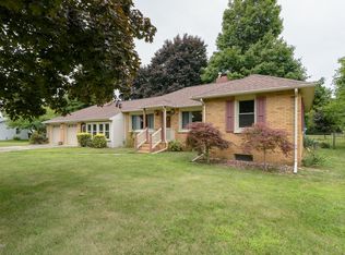 66 Crosby Dr, Battle Creek, MI 49014