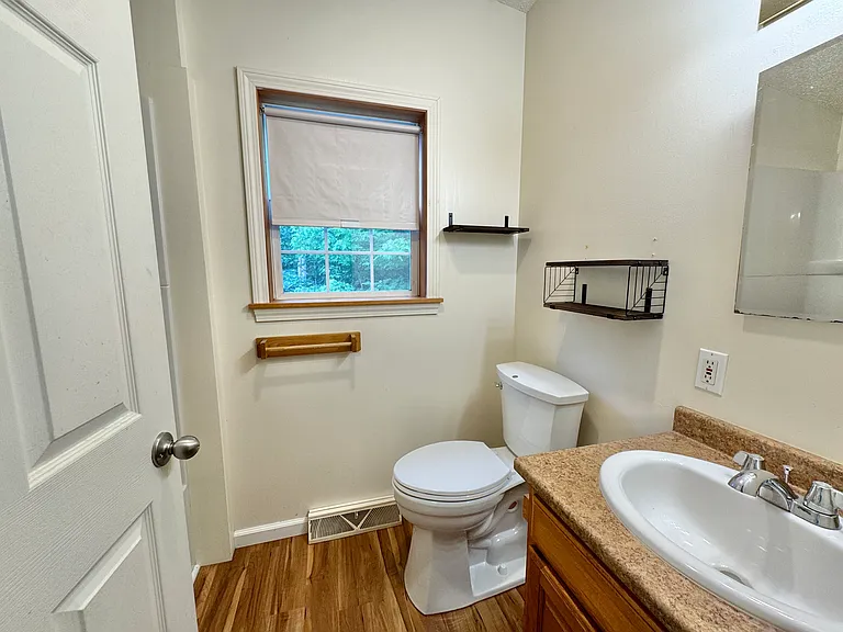 174 Airport Rd — Photo 13