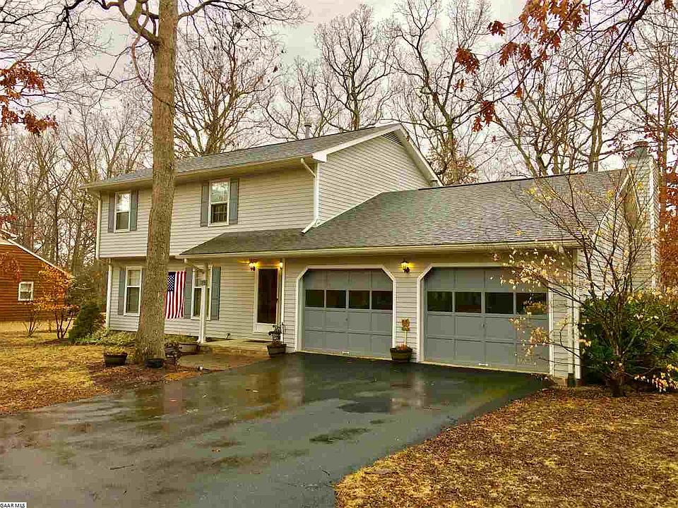 1st image of 174 Cooper Dr