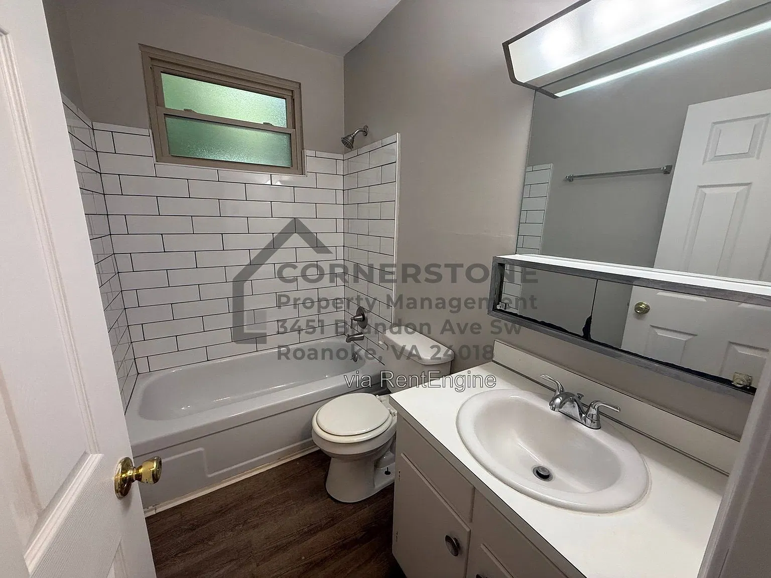 1 bed, 1.0 bath, 678 sqft, $950 — Photo 2