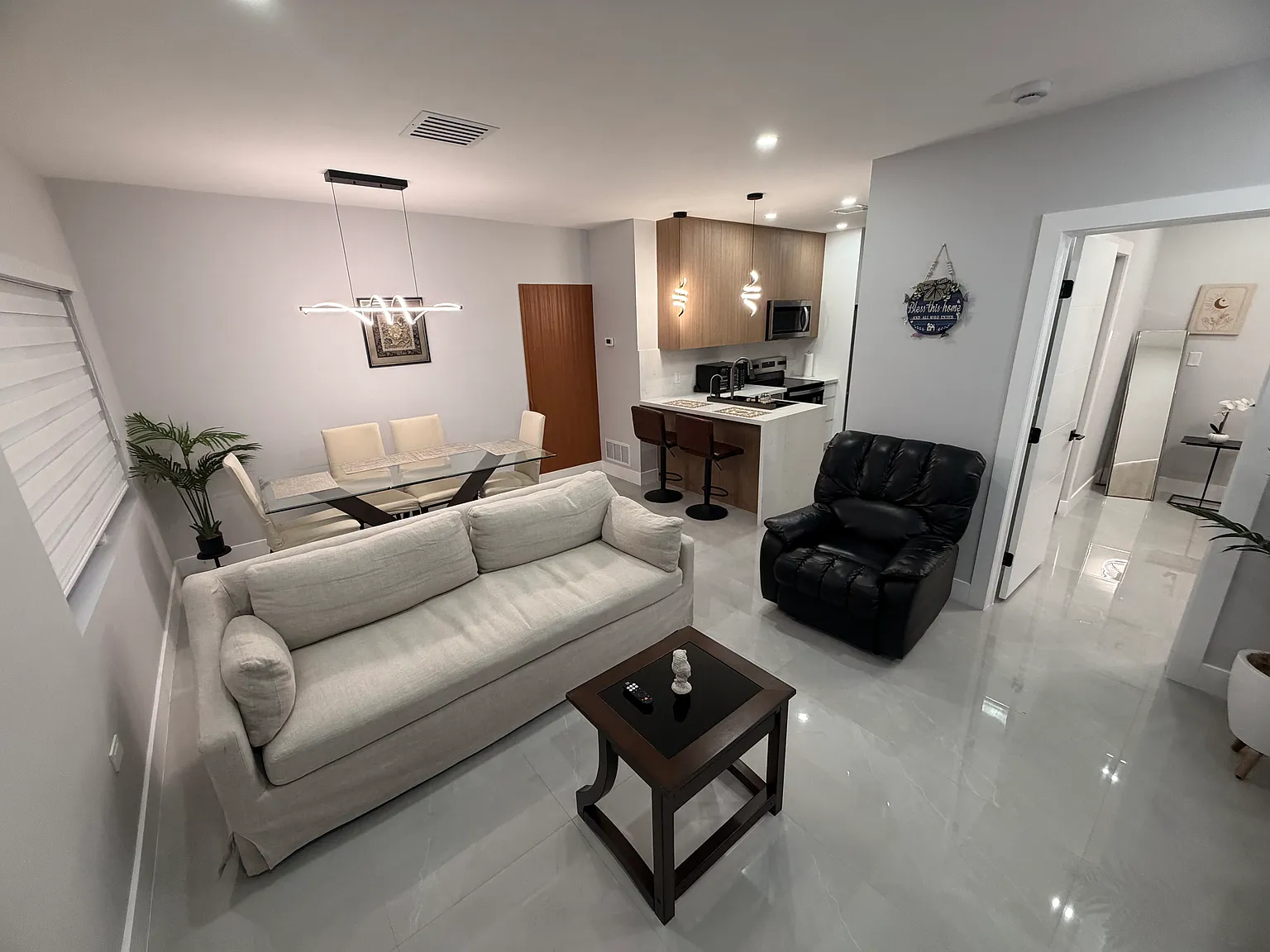 1 bed, 1.5 bath, $2,600 — Photo 4