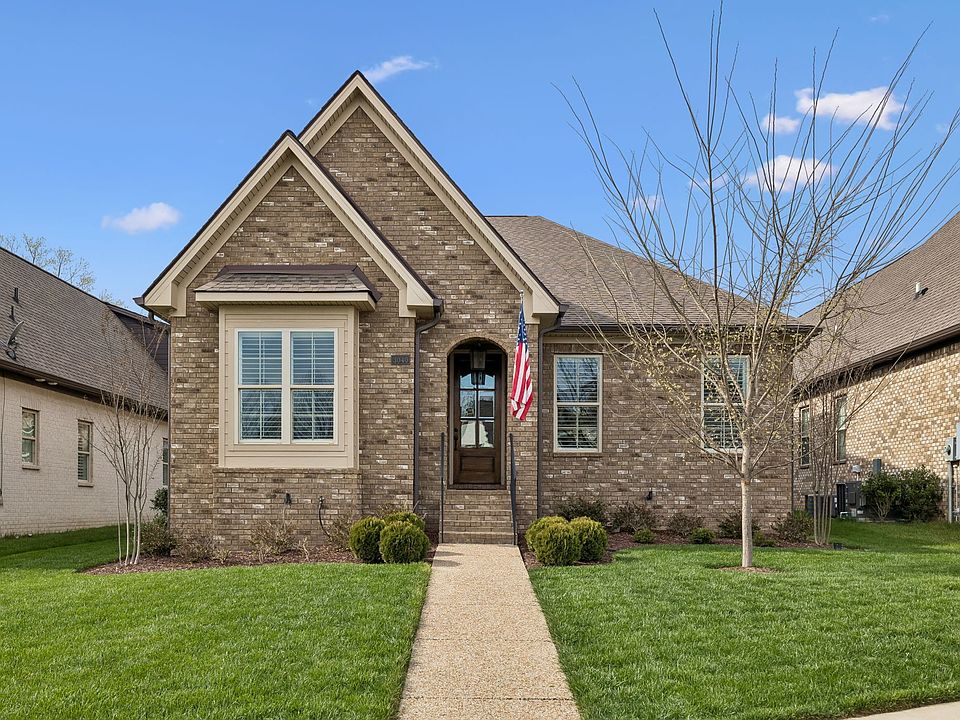 1st image of 3040 Turnstone Trce