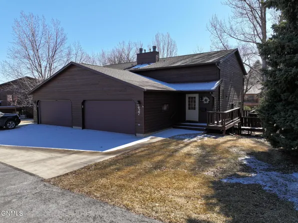 427 E Brandon Dr, Bismarck, ND 58503