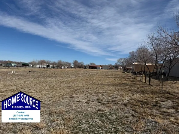 51 Far View Cir, Riverton, WY 82501