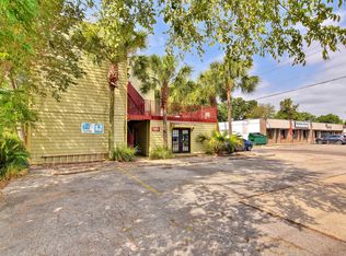 105 E 38th St #103, Austin, TX 78705