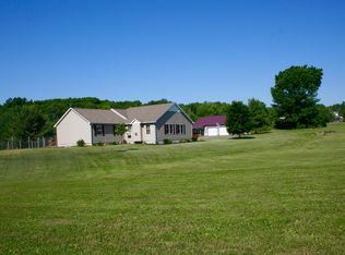 54 Van Ness Rd, Stillwater, NY 12170
