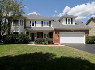 4907 Clearwater Ln, Naperville, IL 60564