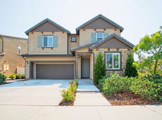 566 Seine River Way, Oxnard, CA 93036