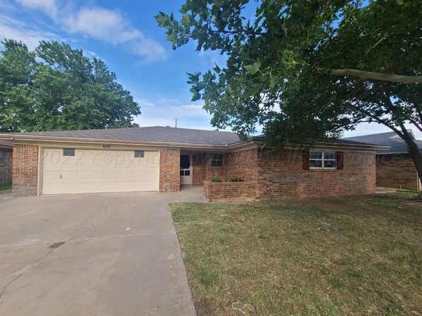 2406 Cherokee Dr, Pampa, TX 79065