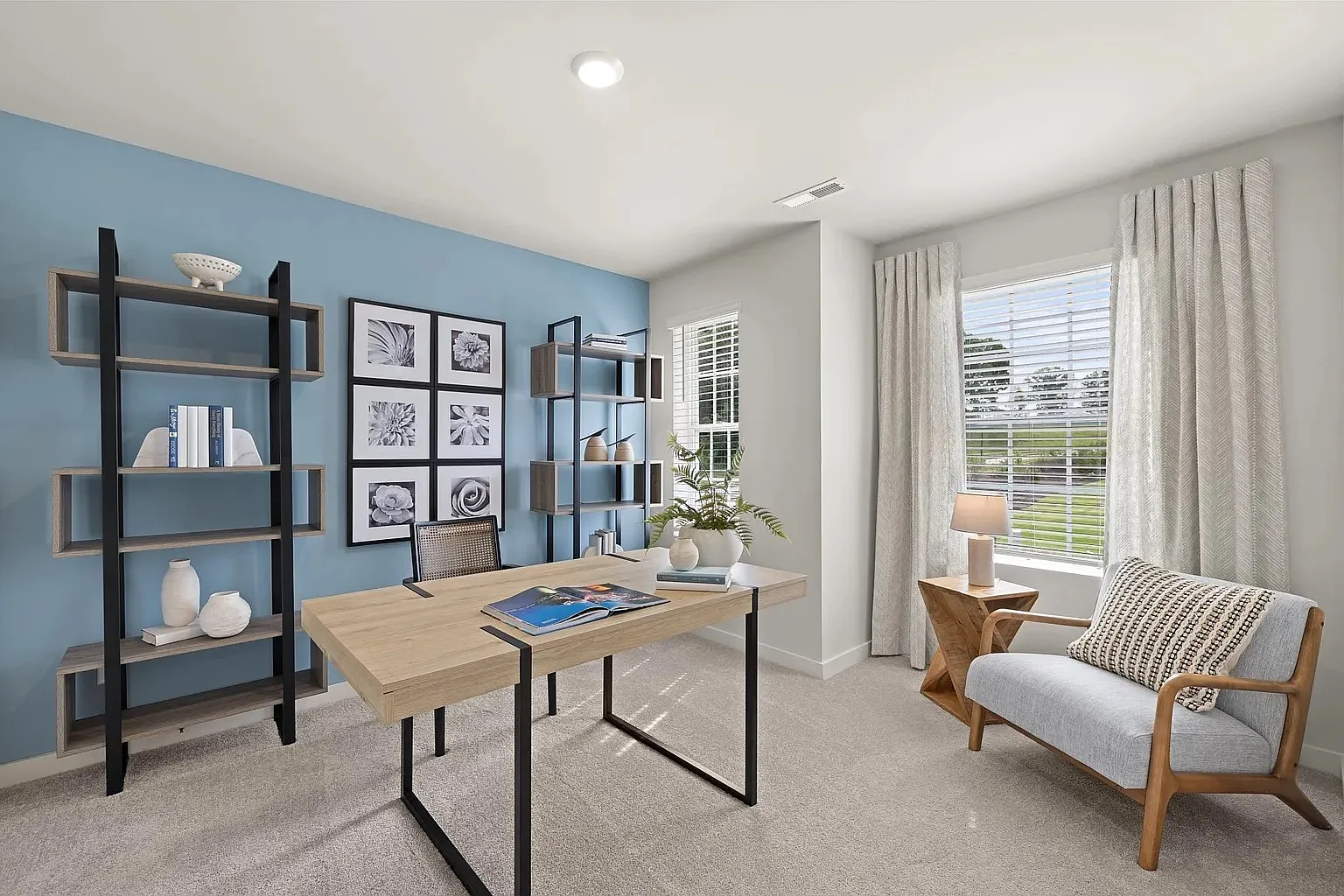 3 bed, 2.5 bath, 1673 sqft, $2,050 — Photo 4