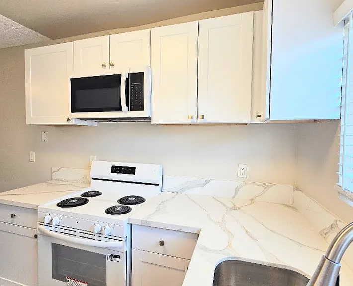 4463 Idaho St #9 — Photo 8