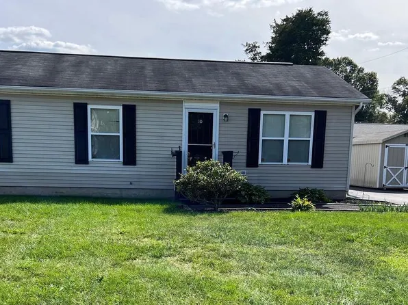 10 Jerrys Ave, Clayton, NJ 08312