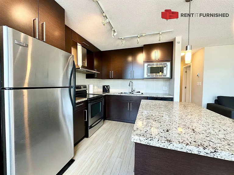 188 Keefer Pl — Photo 7