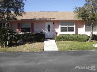 411 Lakepoint Ct, Sun City Center, FL 33573